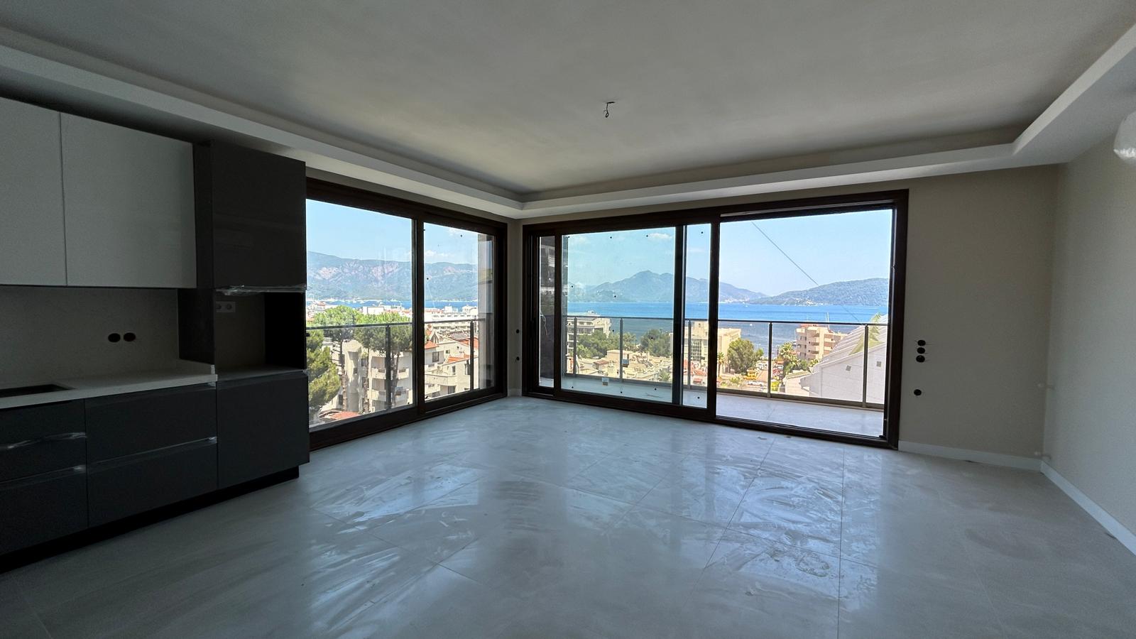 MARMARİS SİTELER BÖLGESİNDE FUL DENİZ MANZARALI 3+1 DÜZ DAİRELER